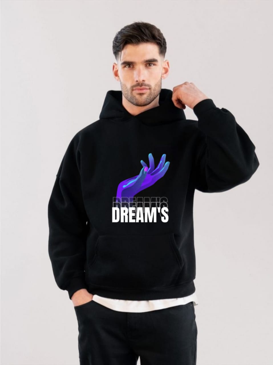 DREAM IN HAND